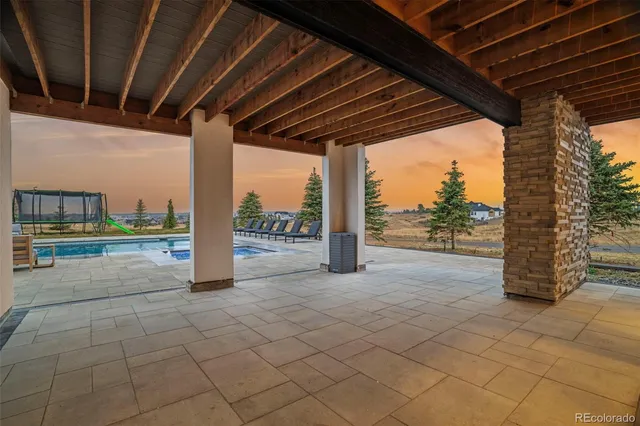 a view of a outdoor space