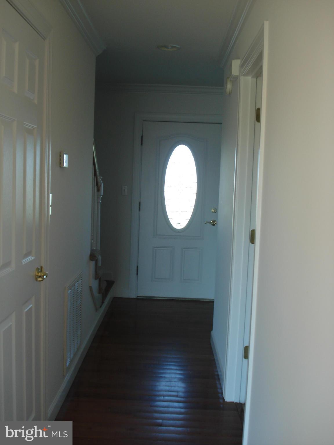 6107 Wanda Road Hurlock, MD 21643 - Photo 3 of 26 Front Hall