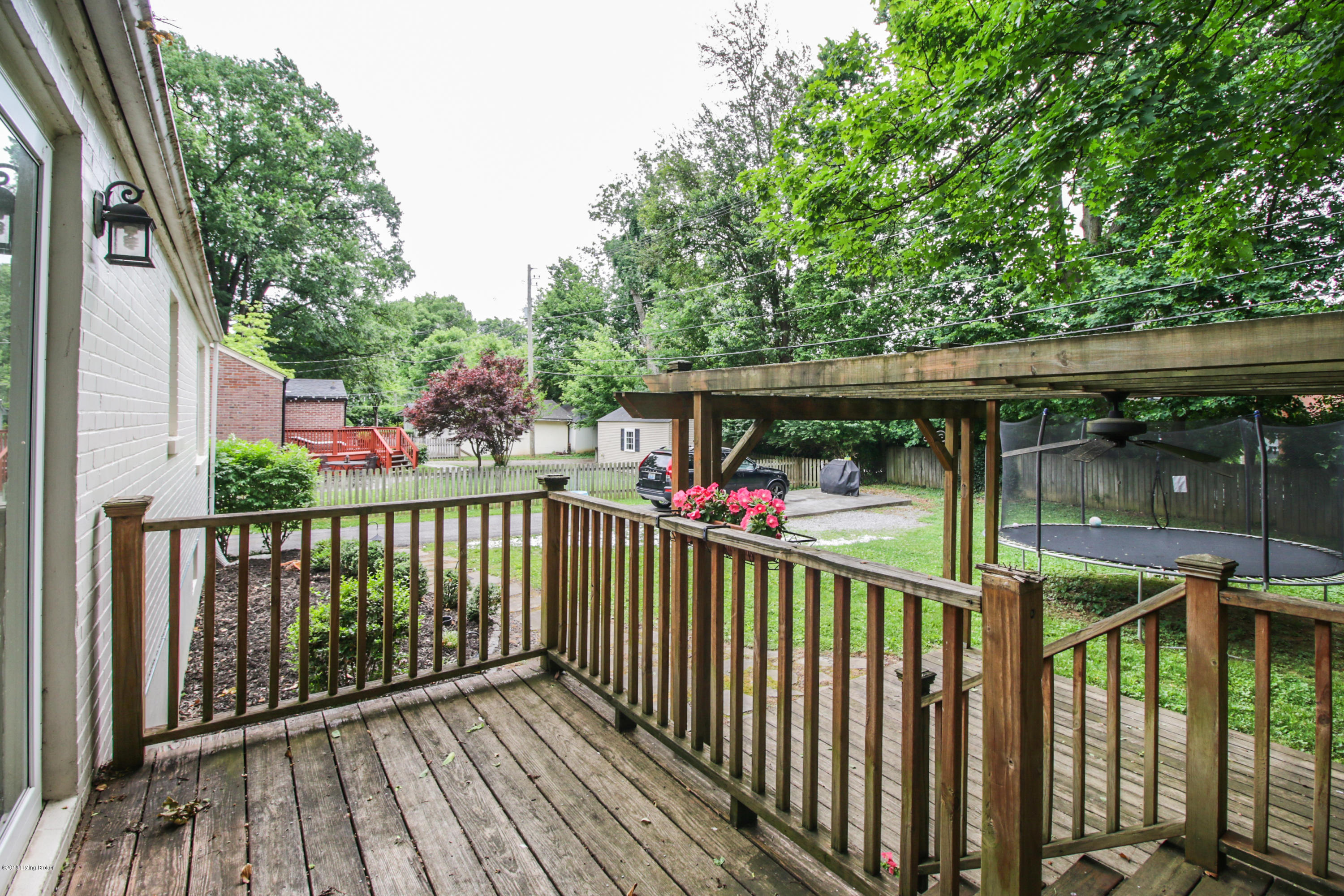 4216 Alton Road Louisville, KY 40207 - Photo 50 of 60 16