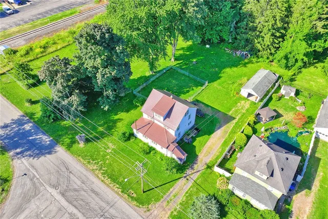 $163,500 | 111 Rotterdam Road, Sodus, NY 14551