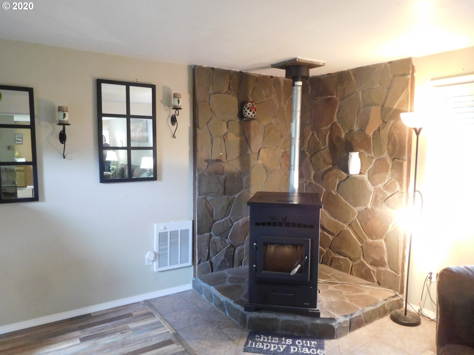 18100 Tupper Road Sandy, OR 97055 - Photo 10 of 22 Gallery Image 10