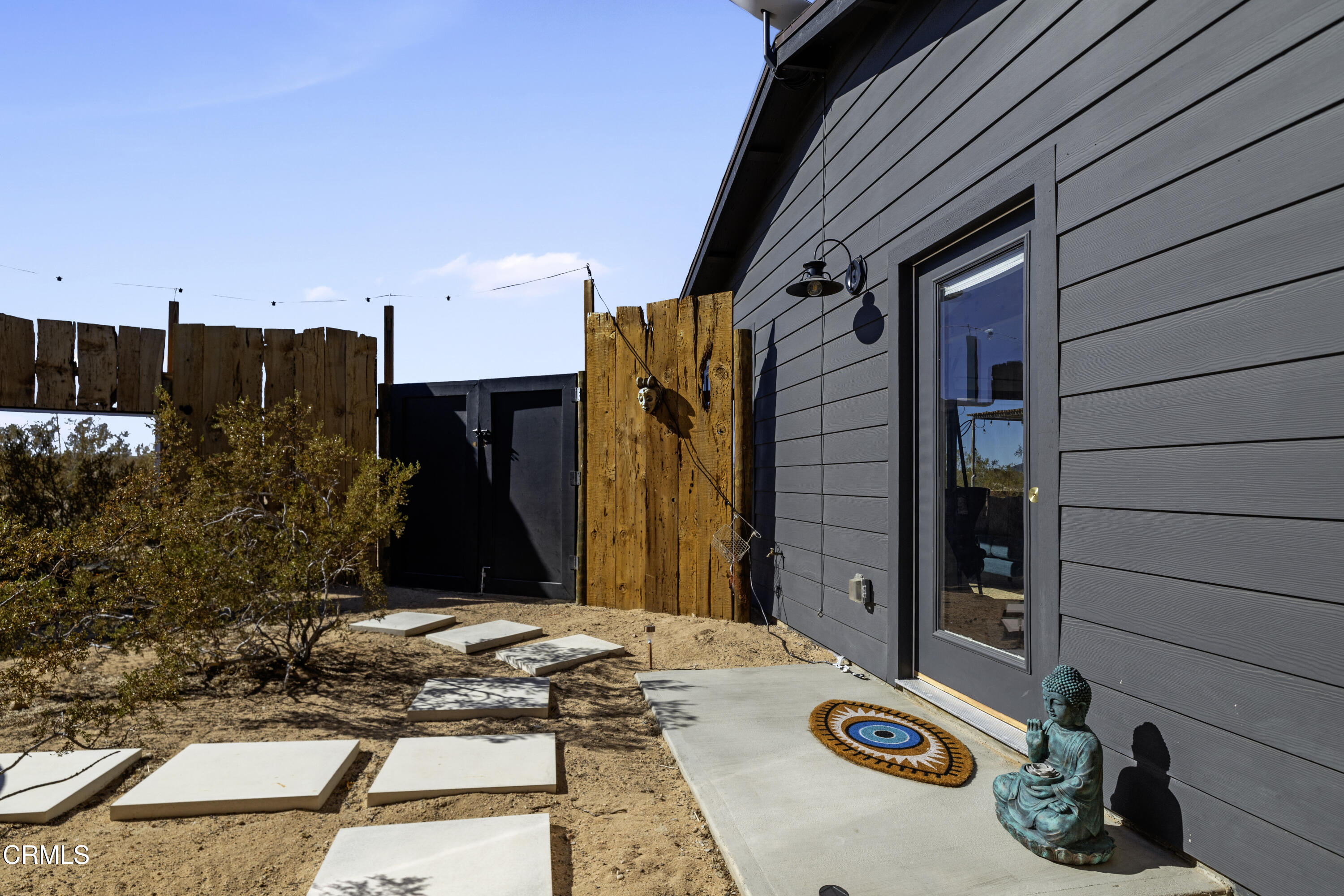 588 Sunview Avenue Joshua Tree, CA 92252 - Photo 19 of 25 5I8A1863