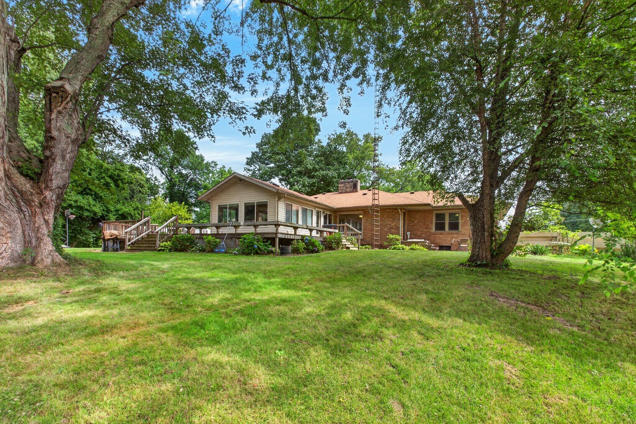 3712 South Pipestone Road Sodus, MI 49126 - Photo 24 of 30 032
