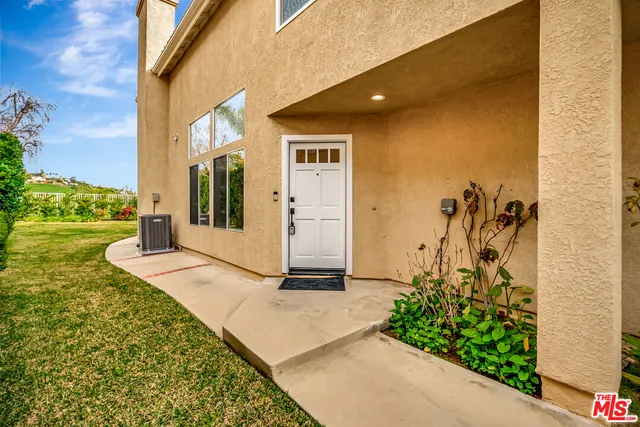 $6,750 | 4016 Camino Plano, Calabasas, CA 91302