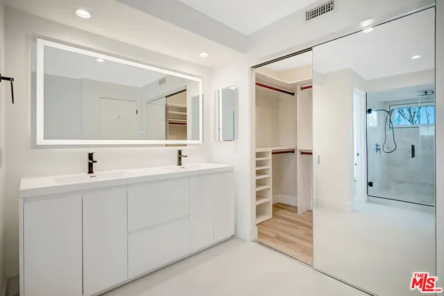 $6,750 | 4016 Camino Plano, Calabasas, CA 91302