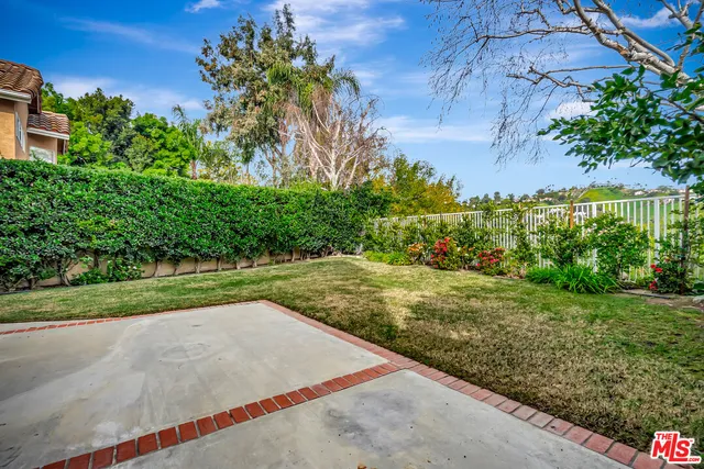 $6,750 | 4016 Camino Plano, Calabasas, CA 91302