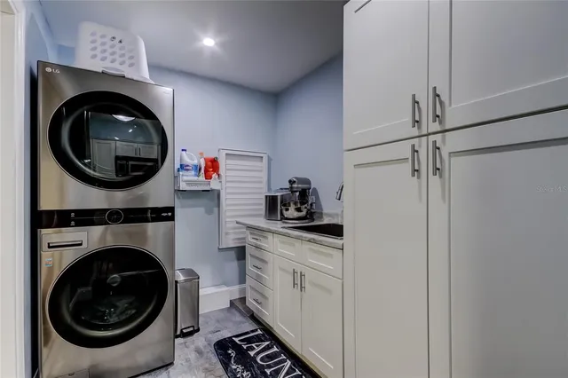 $625,000 | 1511 46th Avenue North, St. Petersburg, FL 33703