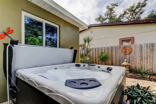 $625,000 | 1511 46th Avenue North, St. Petersburg, FL 33703