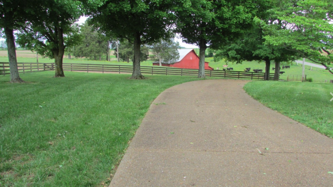 7129 Highland Road Portland, TN 37148 - Photo 5 of 35 a view of green field with trees