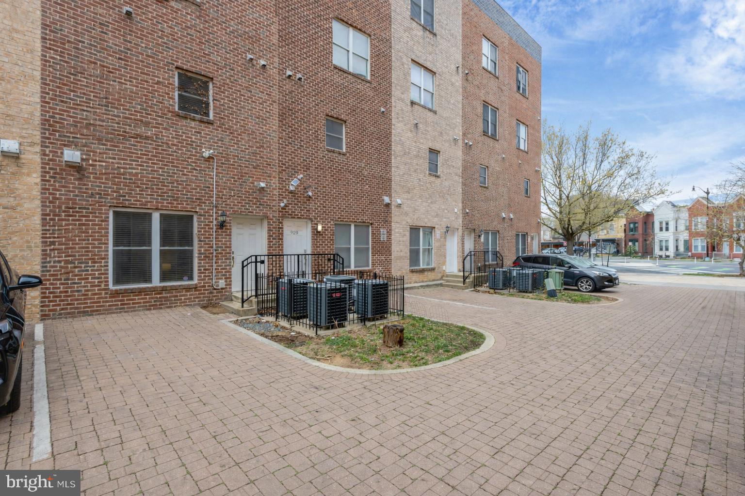 927 12th Street Northeast Washington, DC 20002 - Photo 20 of 27 Parking in rear 1 spot