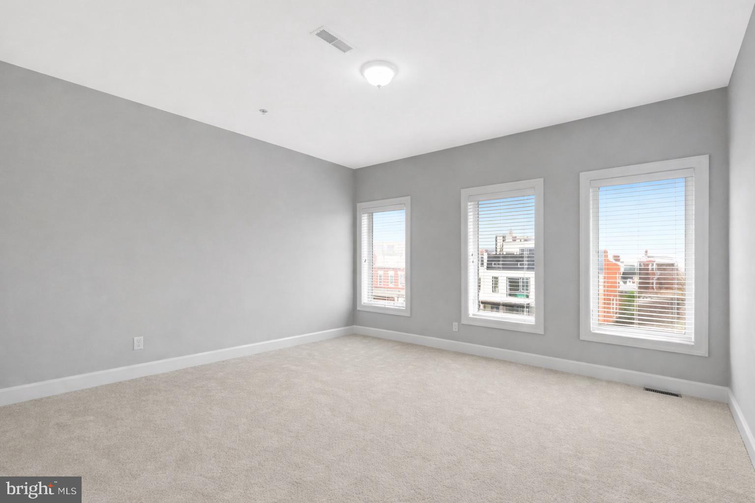 927 12th Street Northeast Washington, DC 20002 - Photo 24 of 27 Bed #5