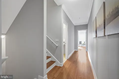 $875,000 | 927 12th Street Northeast, Washington, DC 20002