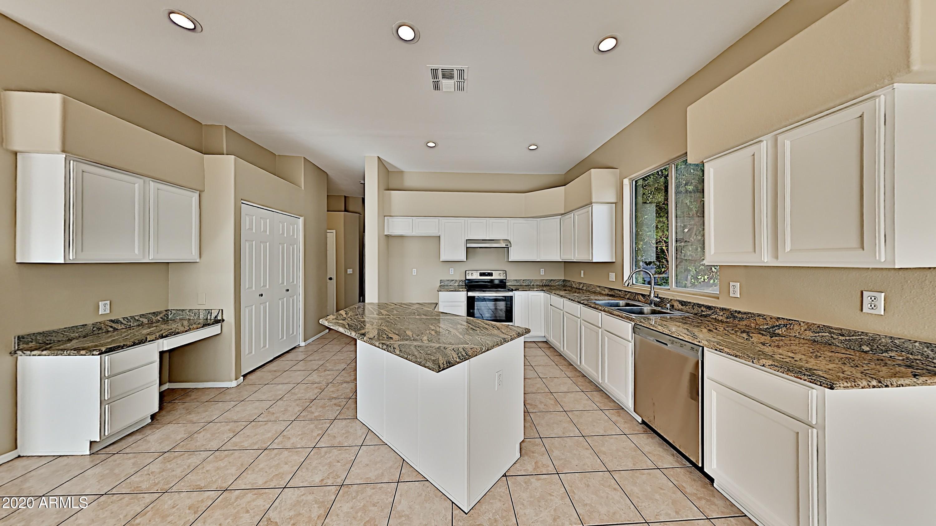 6381 West Post Road Chandler, AZ 85226 - Photo 6 of 19 5_Image_JS36WvzgIT