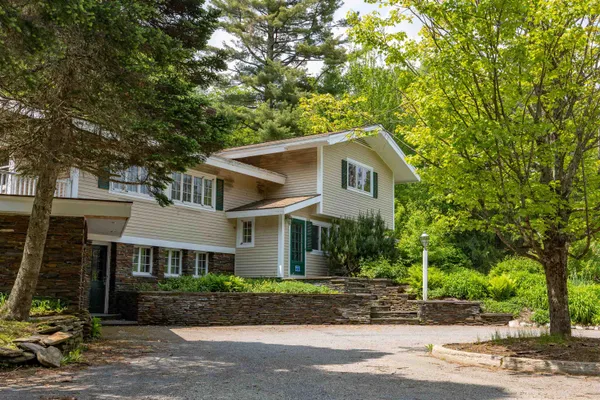 $5,500 | 5907 Mountain Road, Unit A, Stowe, VT 05672
