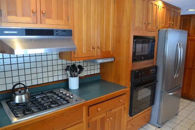 $5,500 | 5907 Mountain Road, Unit A, Stowe, VT 05672