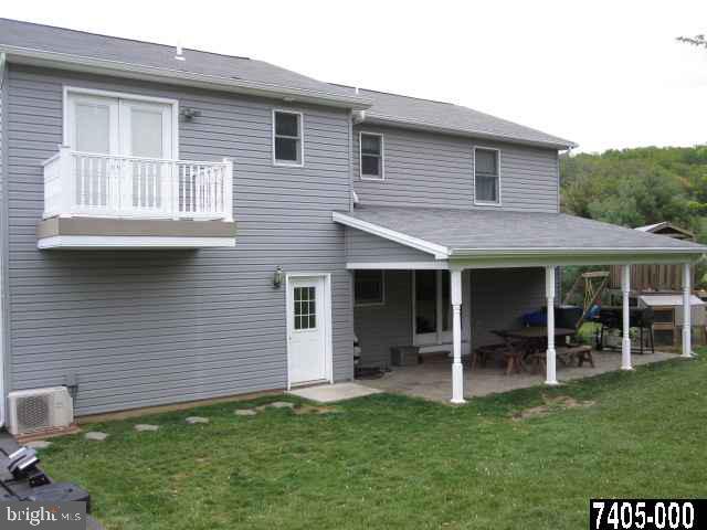 2389 Meeting House Road Spring Grove, PA 17362 - Photo 21 of 24