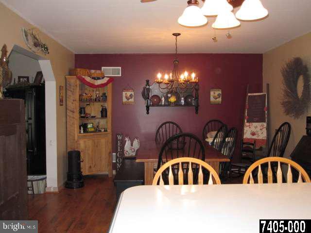 2389 Meeting House Road Spring Grove, PA 17362 - Photo 5 of 24