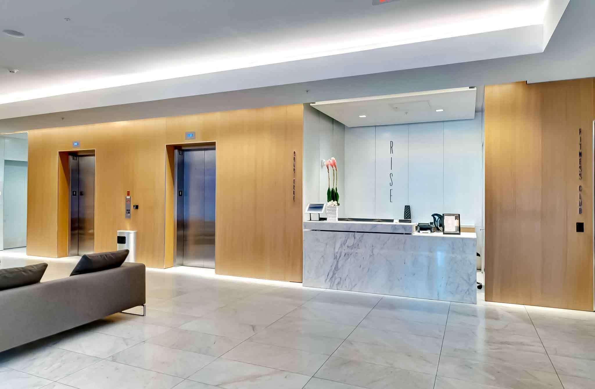 88 Southwest 7th Street, Unit 3003 Miami, FL 33130 - Photo 43 of 49 a view of a living room