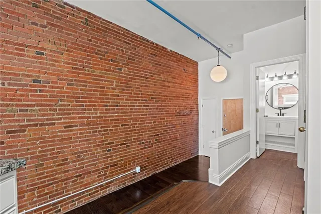 $175,000 | 700 Broadway Boulevard, Unit 508, Kansas City, MO 64105