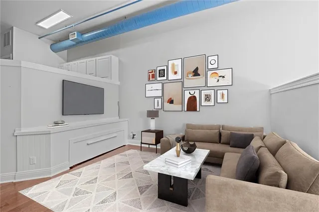 $175,000 | 700 Broadway Boulevard, Unit 508, Kansas City, MO 64105