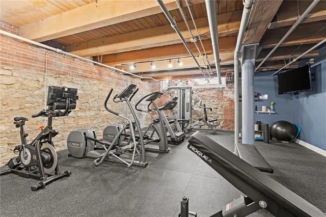 $175,000 | 700 Broadway Boulevard, Unit 508, Kansas City, MO 64105