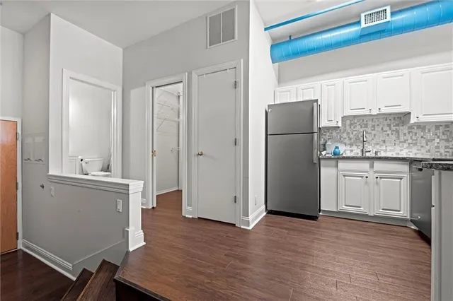 $175,000 | 700 Broadway Boulevard, Unit 508, Kansas City, MO 64105