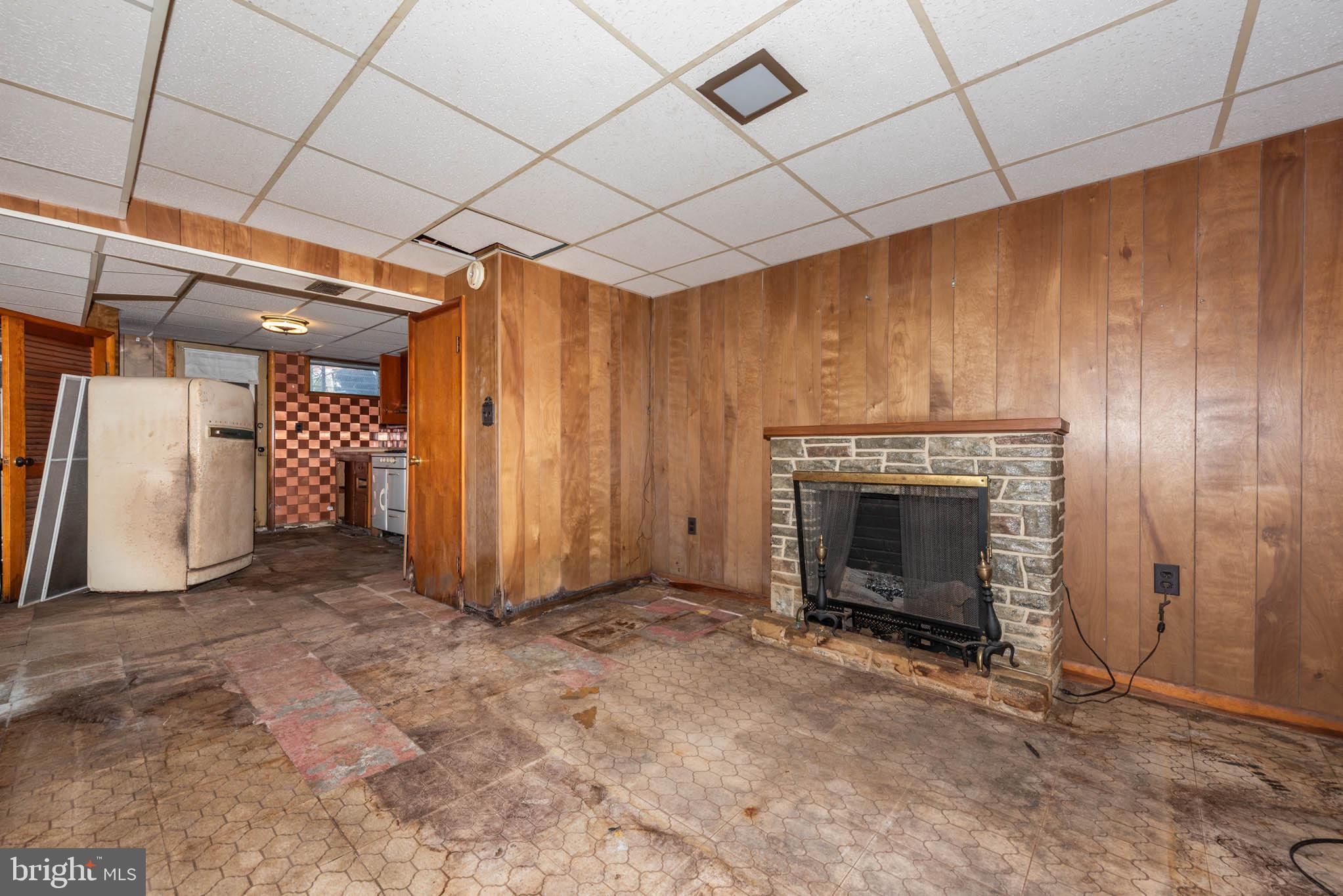 6910 Gough Street Baltimore, MD 21224 - Photo 12 of 21