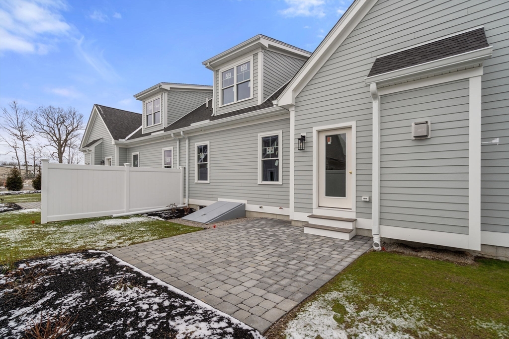 1 Damon Road, Unit 11 Medfield, MA 02052 - Photo 27 of 29 Gallery Image 27