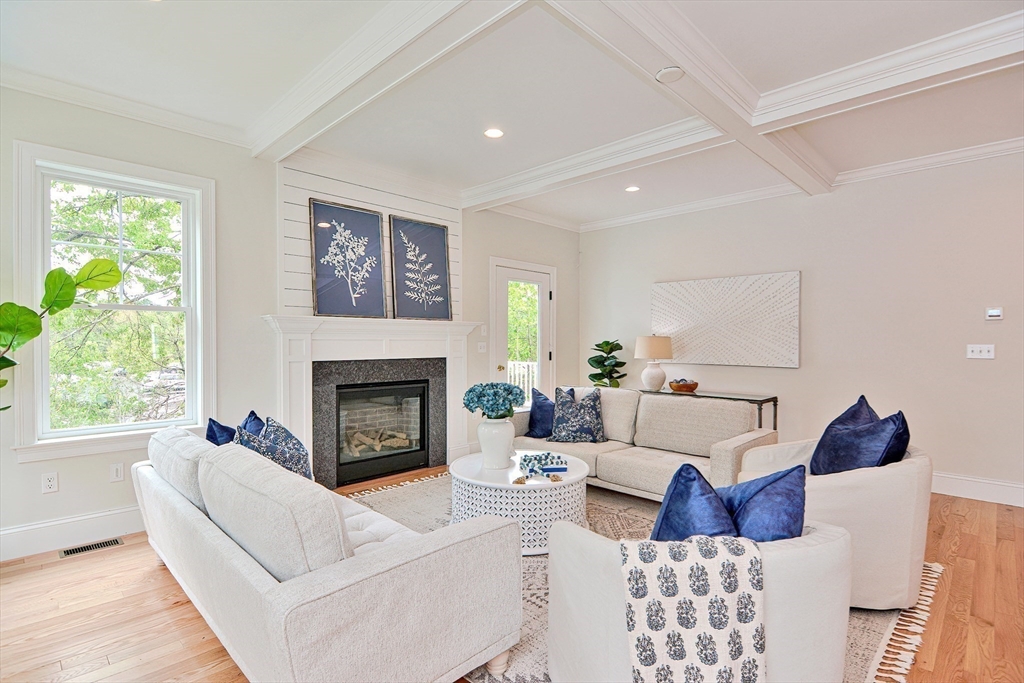 1 Damon Road, Unit 11 Medfield, MA 02052 - Photo 4 of 29 Gallery Image 4