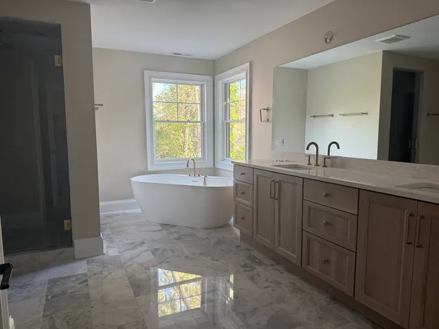 $2,899,000 | 213 Northampton Lane, Lincolnshire, IL 60069