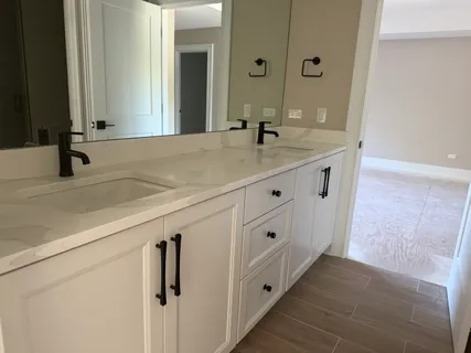 $2,899,000 | 213 Northampton Lane, Lincolnshire, IL 60069