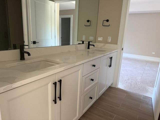 $2,899,000 | 213 Northampton Lane, Lincolnshire, IL 60069