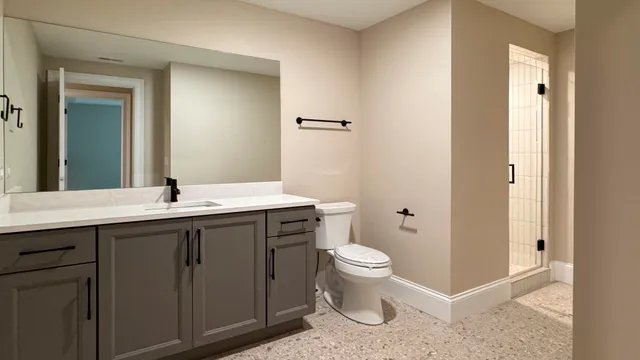 $2,899,000 | 213 Northampton Lane, Lincolnshire, IL 60069