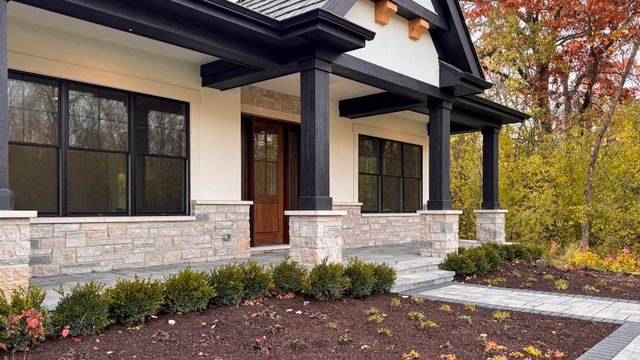 $2,899,000 | 213 Northampton Lane, Lincolnshire, IL 60069