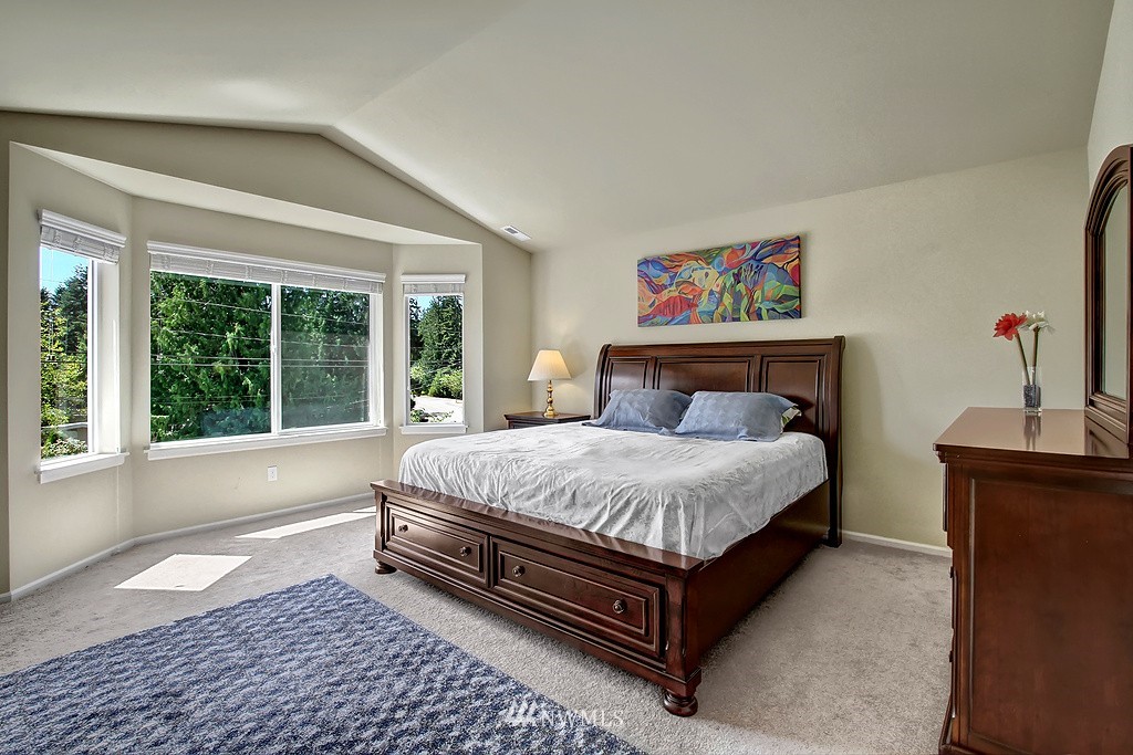 525 195th Street Southeast Bothell, WA 98012 - Photo 11 of 19