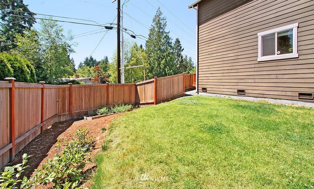 525 195th Street Southeast Bothell, WA 98012 - Photo 19 of 19