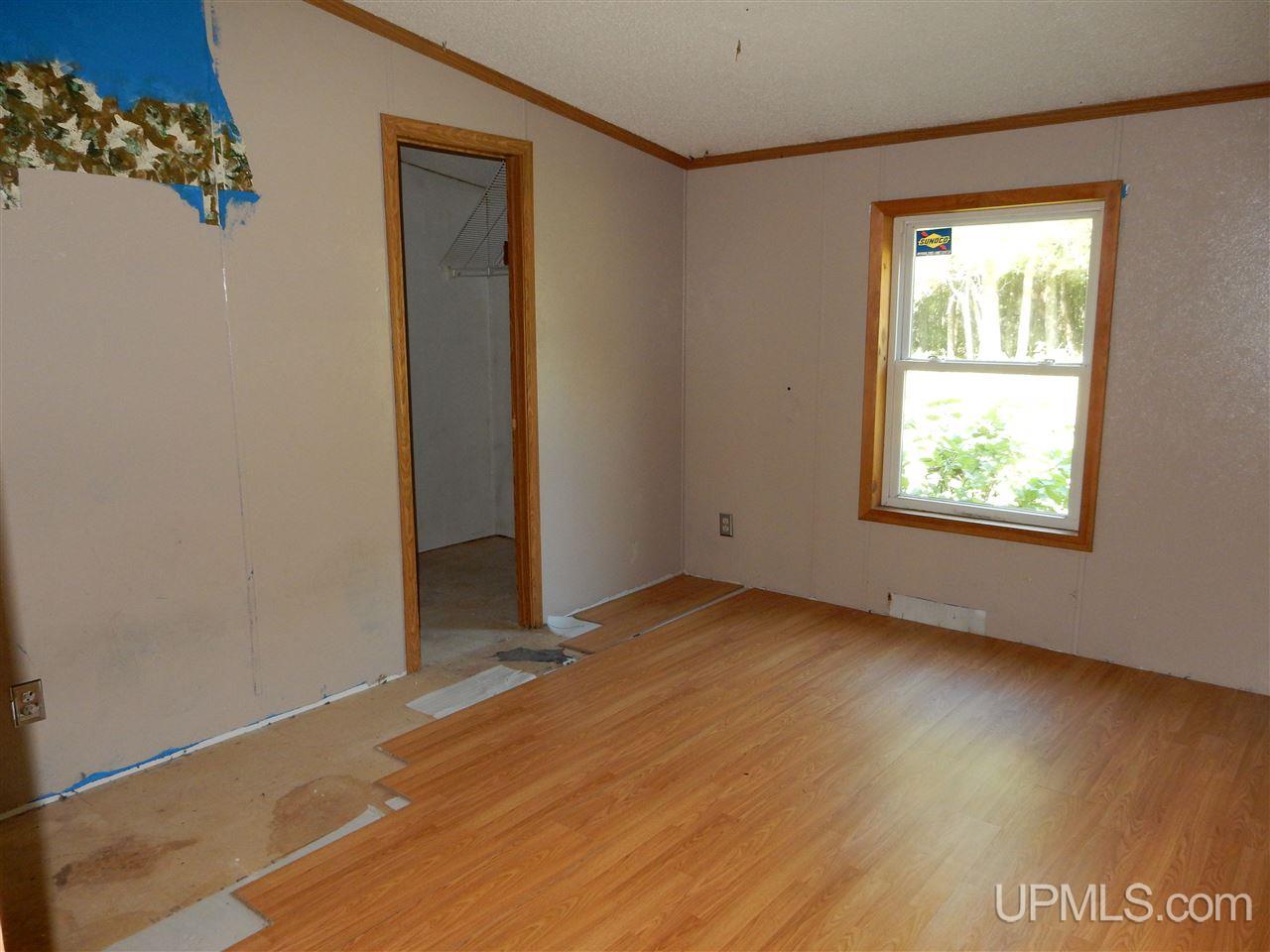 3297 Lex Nelson Road Gulliver, MI 49840 - Photo 16 of 18 Gallery Image 16