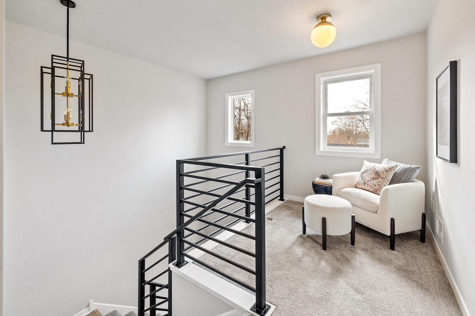 1941 West Rome Avenue St. Paul, MN 55116 - Photo 27 of 49