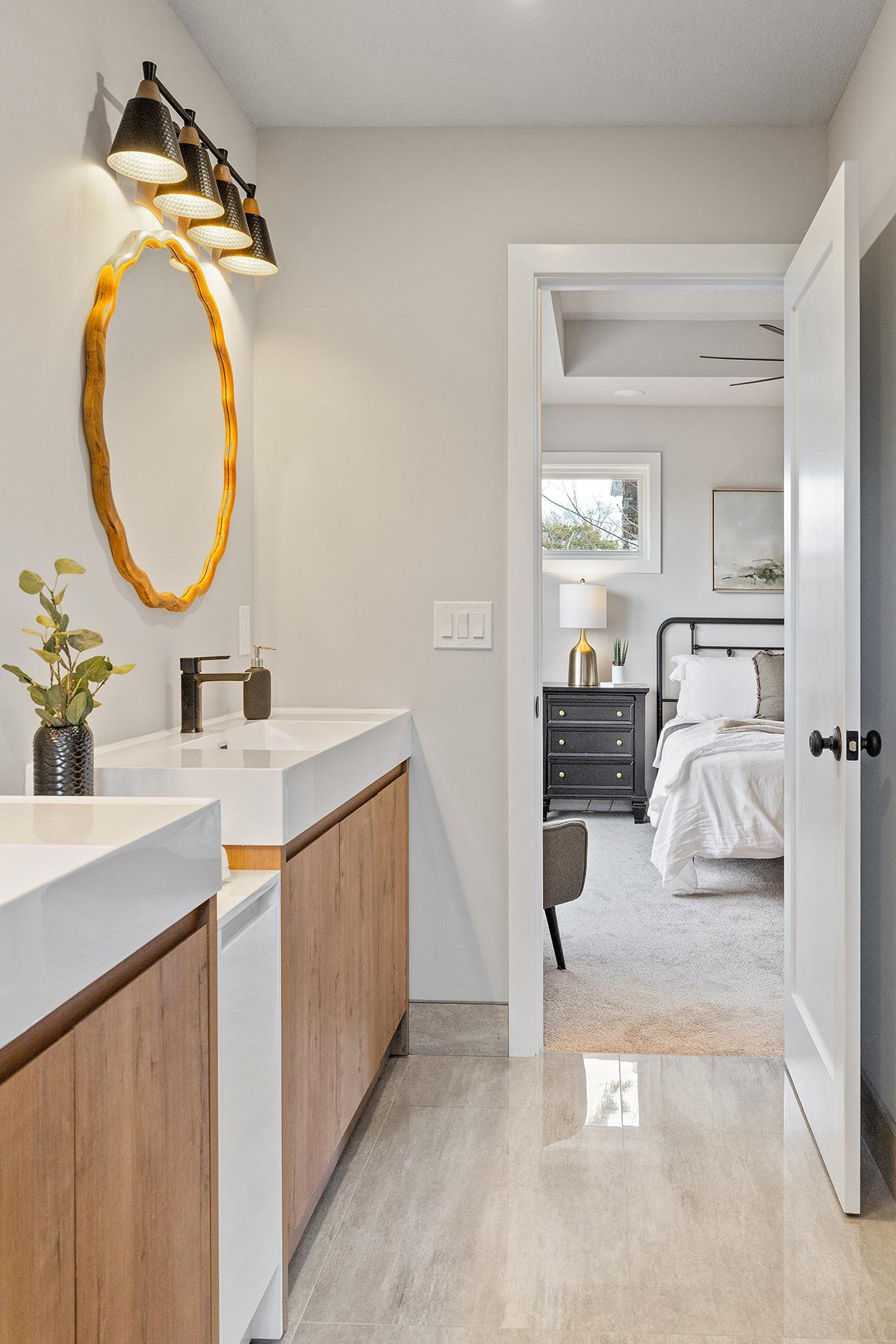 1941 West Rome Avenue St. Paul, MN 55116 - Photo 30 of 49