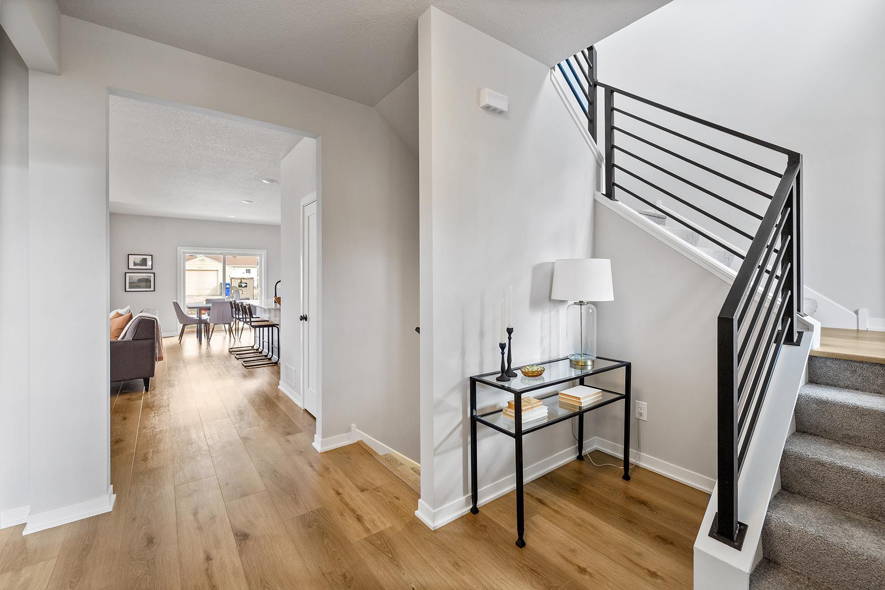 1941 West Rome Avenue St. Paul, MN 55116 - Photo 3 of 49