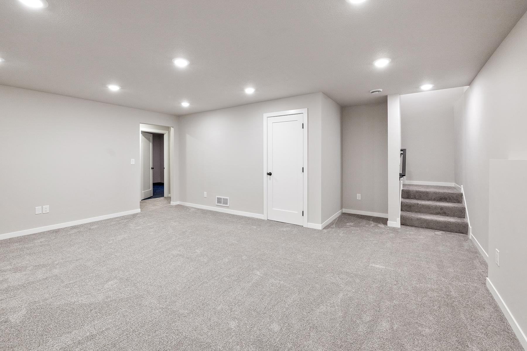 1941 West Rome Avenue St. Paul, MN 55116 - Photo 46 of 49