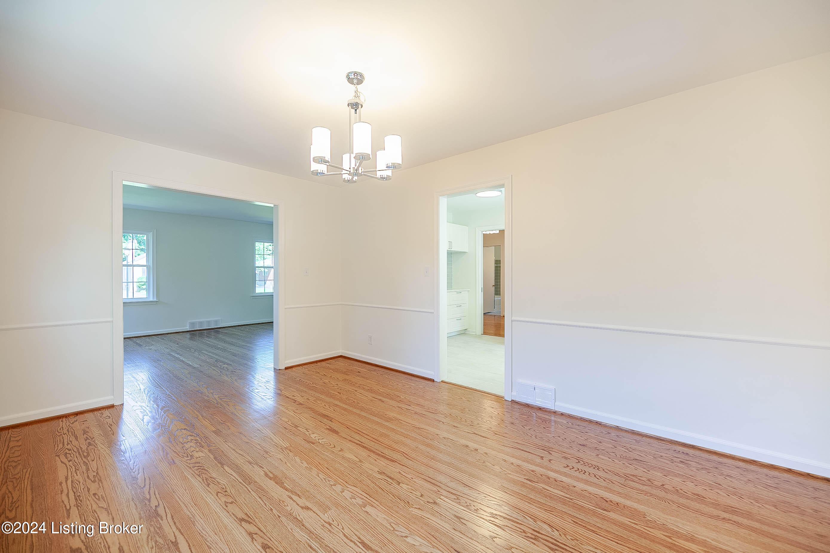 313 Sage Road Louisville, KY 40207 - Photo 11 of 33 DINING ROOM