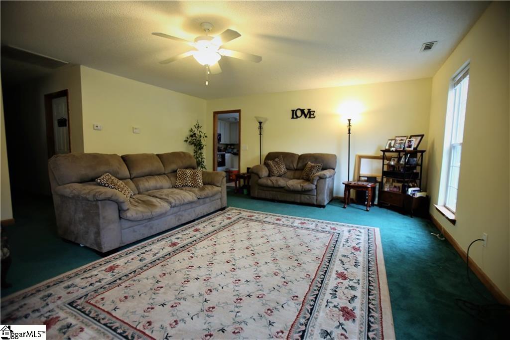 1517 Old Central Road Central, SC 29630 - Photo 5 of 12 Gallery Image 5