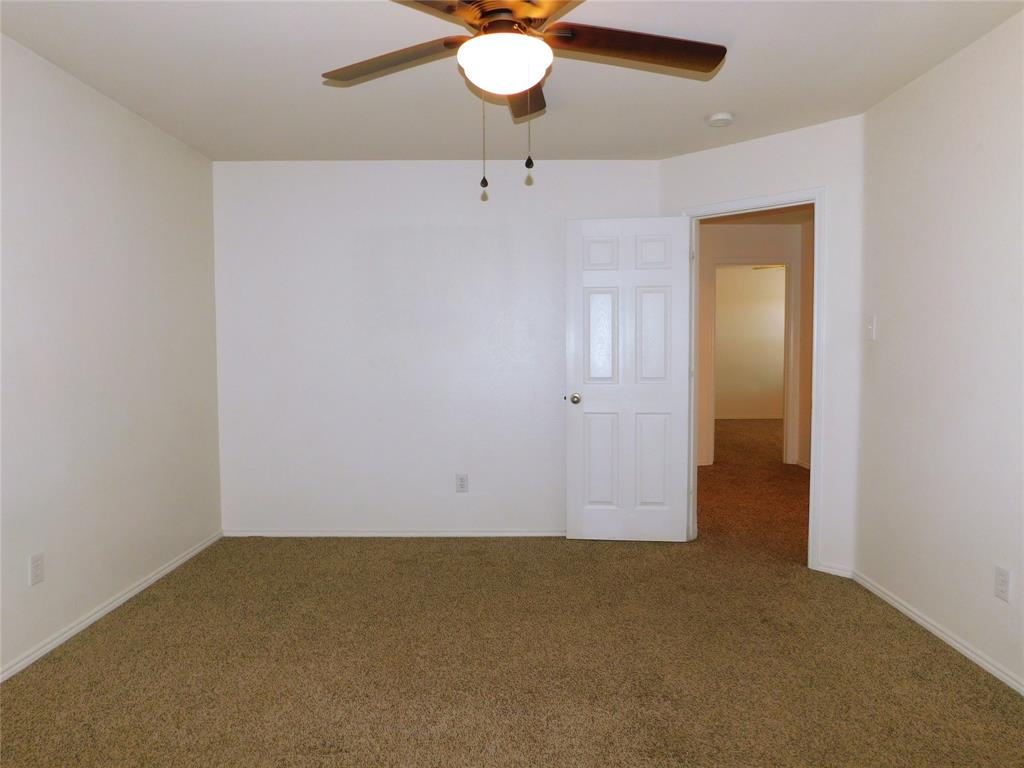 2801 Saddle Drive Denton, TX 76210 - Photo 26 of 36