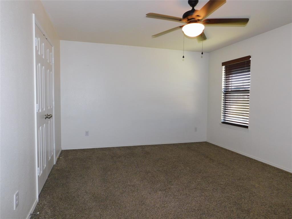 2801 Saddle Drive Denton, TX 76210 - Photo 27 of 36