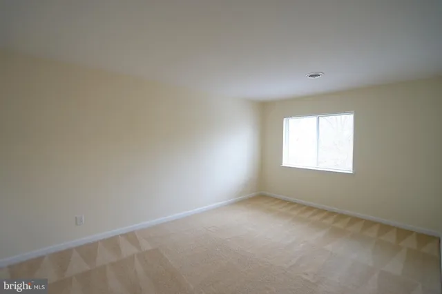 $1,800 | 1805 William Street, Fredericksburg, VA 22401