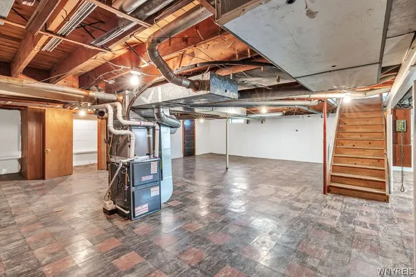 $269,900 | 36 Cleveland Drive, Tonawanda, NY 14223