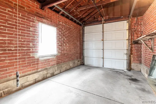 $269,900 | 36 Cleveland Drive, Tonawanda, NY 14223