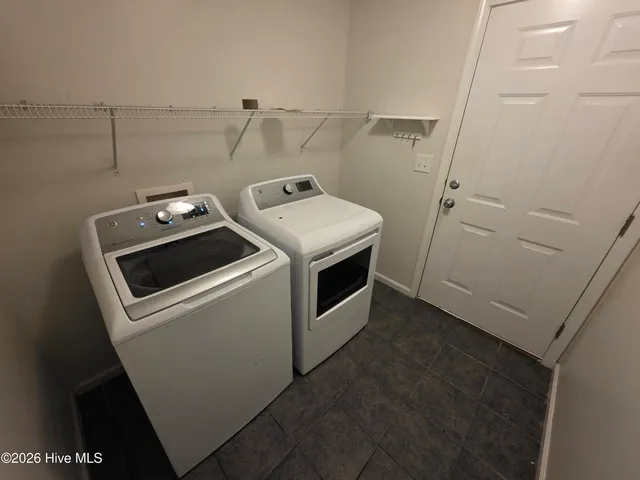 $2,050 | 104 Londonberry Lane, Jacksonville, NC 28540