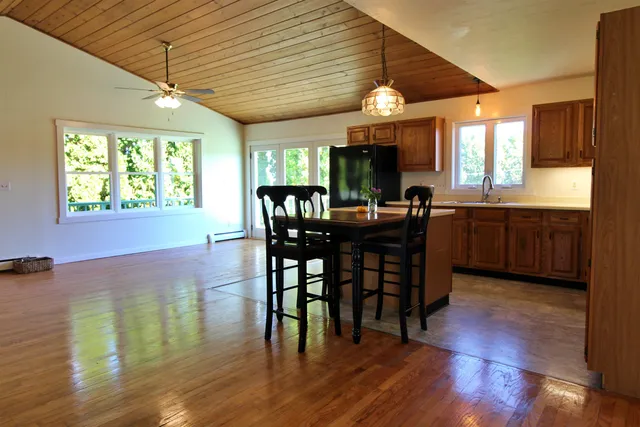 $495,000 | 4 Sandbar Heights Drive, South Hero, VT 05486